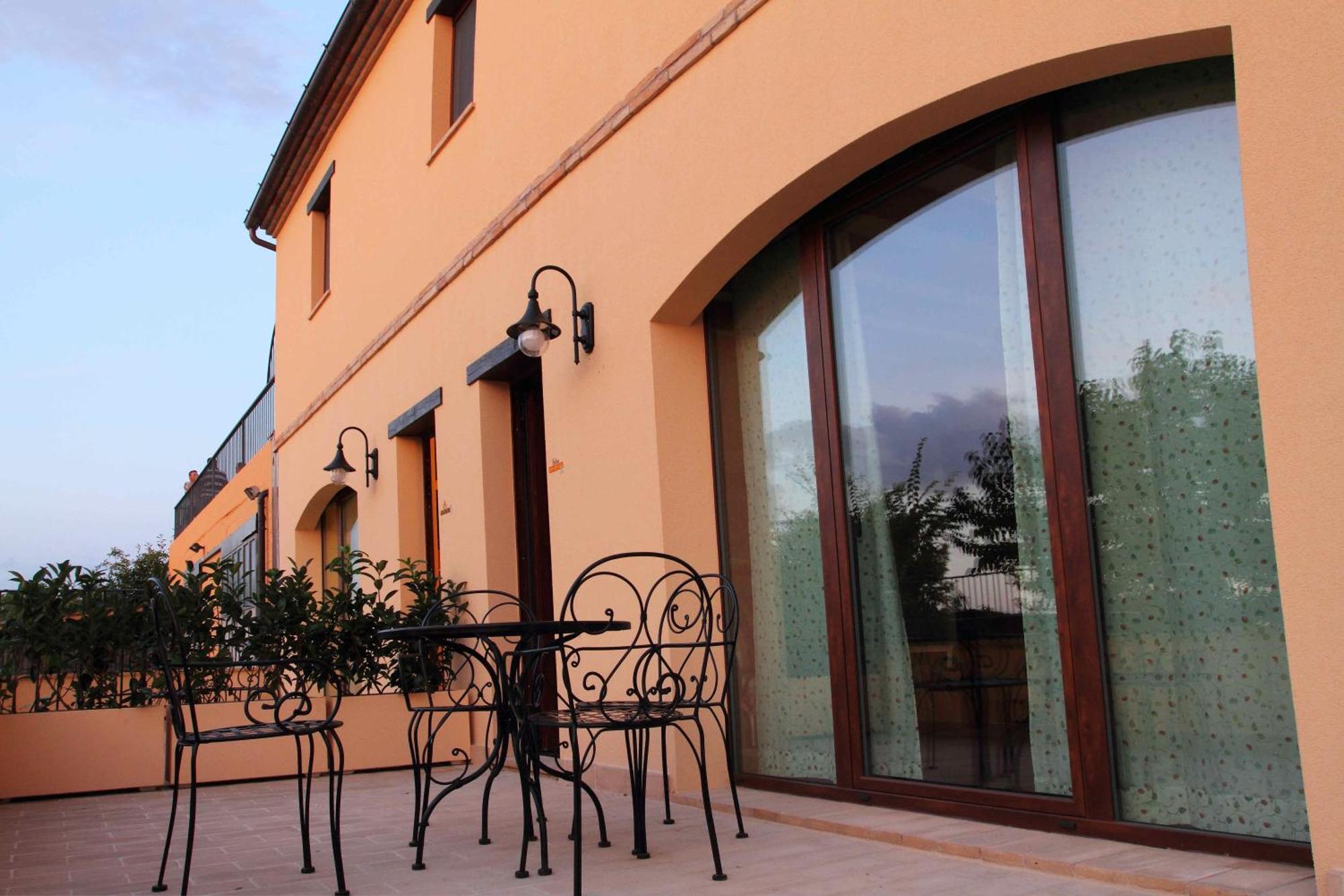 Cadabo Villa Montecarotto Bagian luar foto